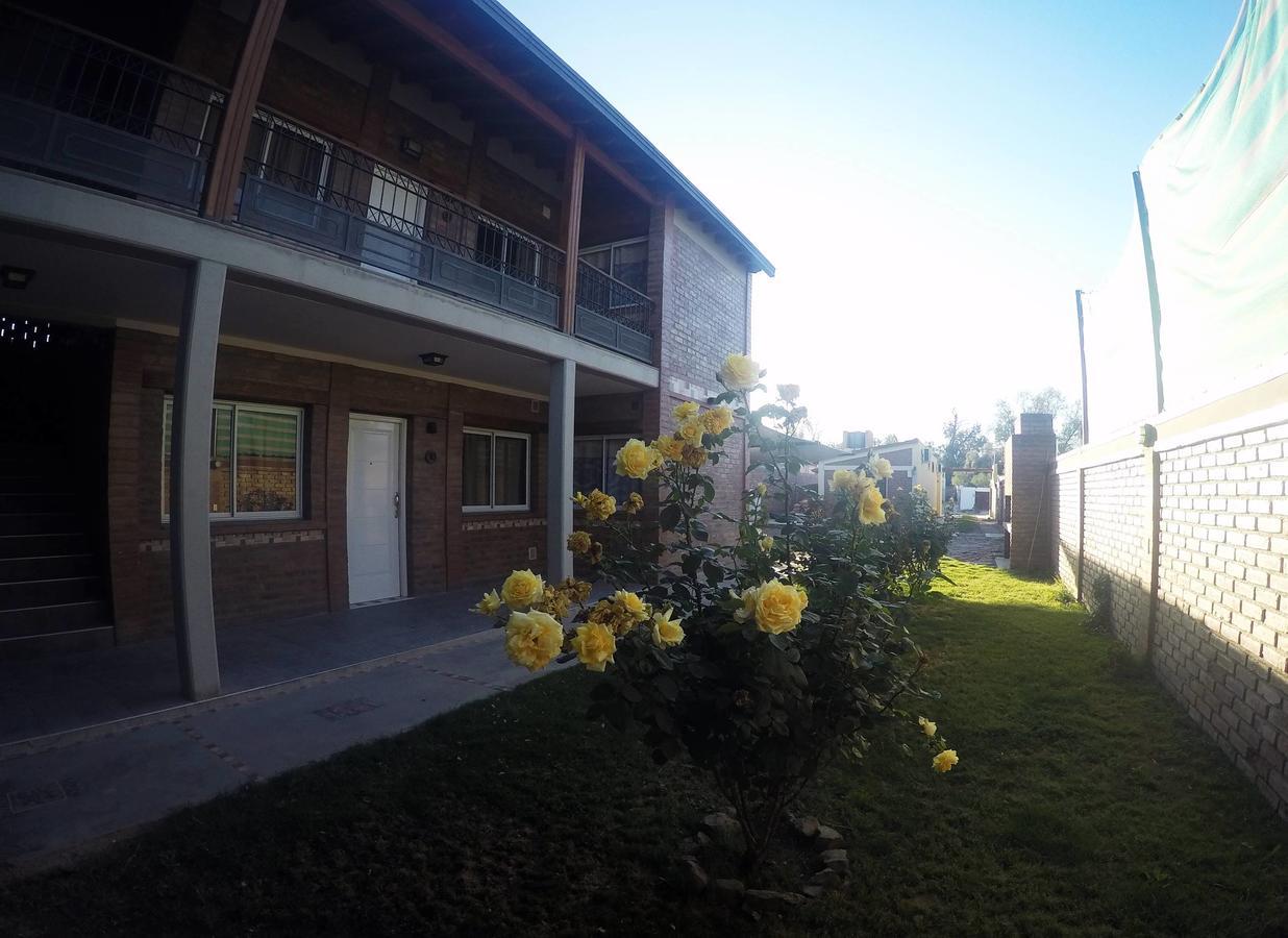 Hualta Picum Aparthotel San Jose de Jachal Buitenkant foto